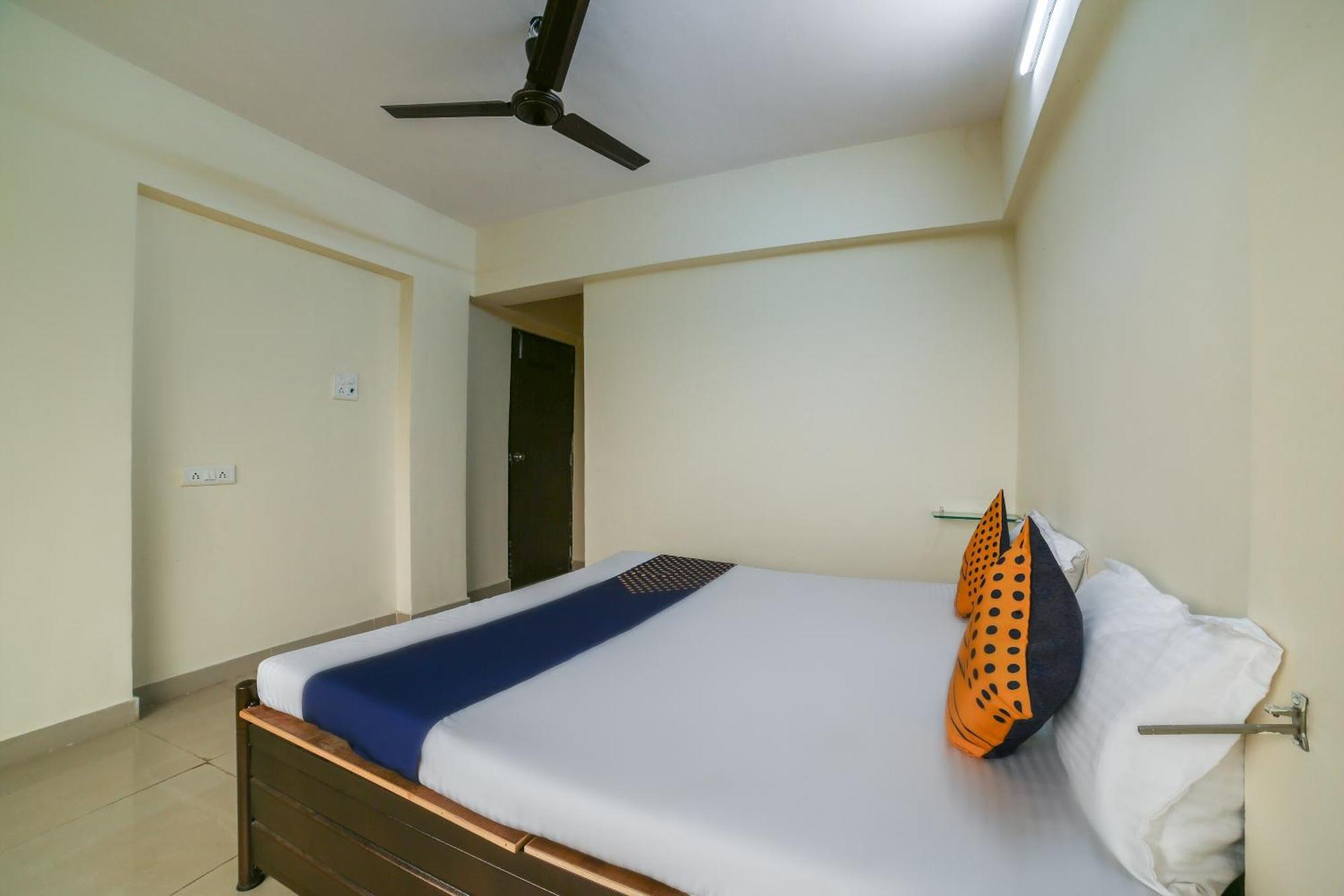 Hotel O Megha Villa Gorhe Buitenkant foto