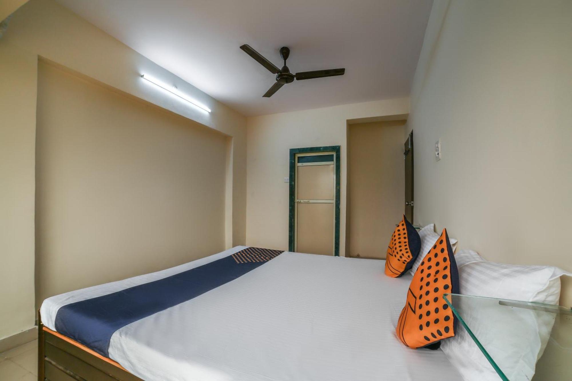 Hotel O Megha Villa Gorhe Buitenkant foto